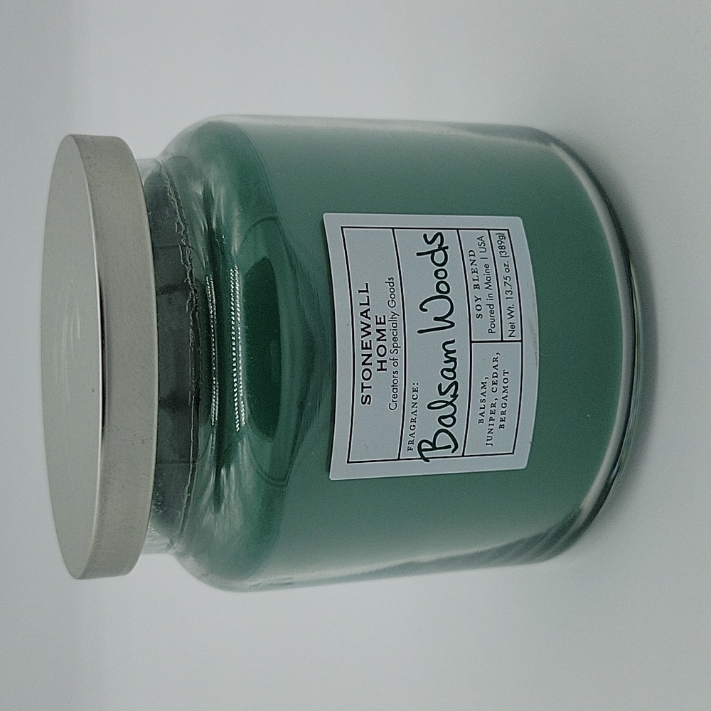 🌟 NEW Stonewall Home Balsam Woods Candle - Picture 2 of 6